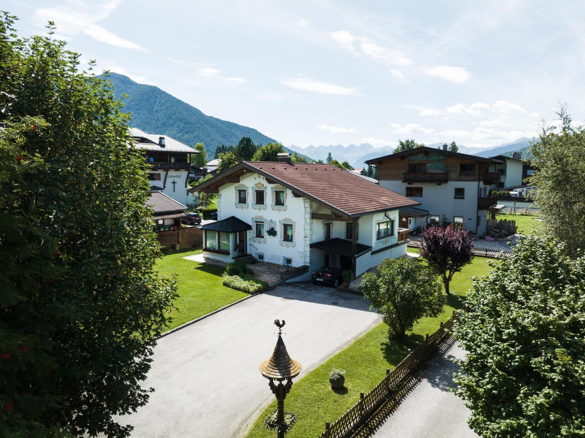 Ferienhaus Erika Seefeld in Tirol Luaran gambar